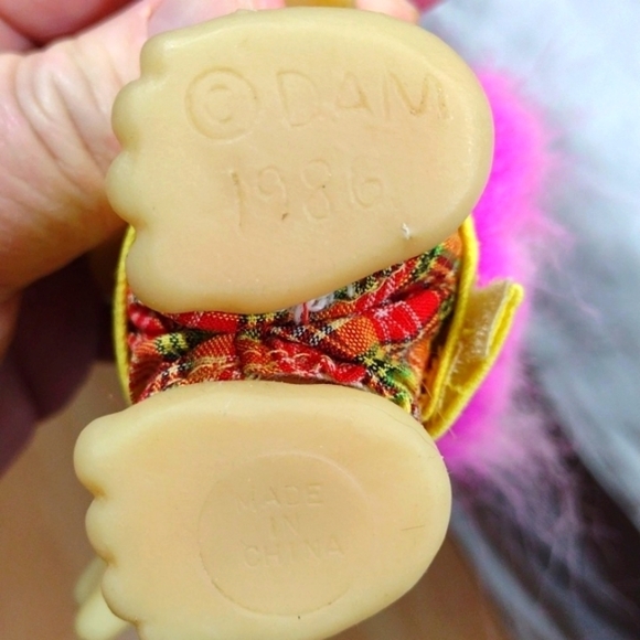 Vintage Dam 1986 PVC Troll Doll Purple Hair Yellow Shirt Plaid Pants - Picture 7 of 7